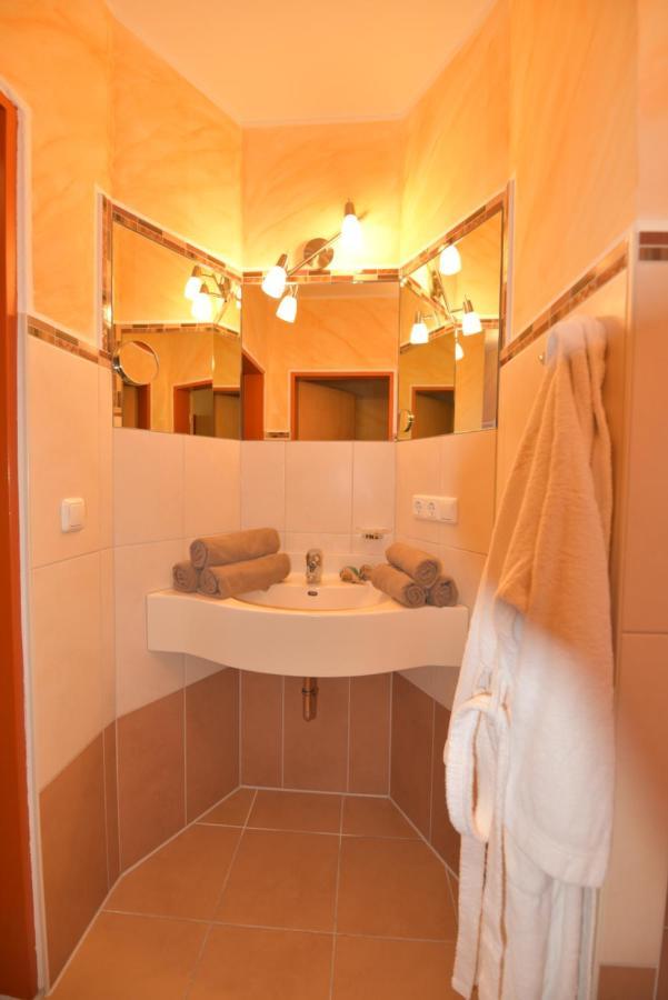 Erlkönig Gästeappartements Bad Füssing Buitenkant foto
